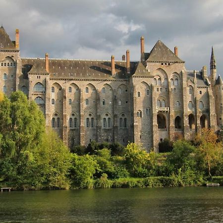 Logis De La Helberdiere Cossé-en-Champagne Kültér fotó