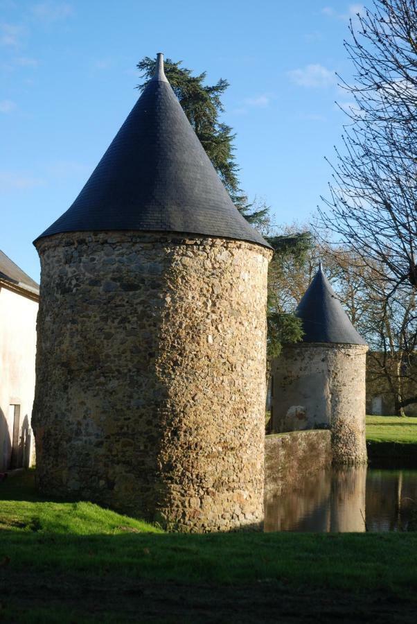 Logis De La Helberdiere Cossé-en-Champagne Kültér fotó