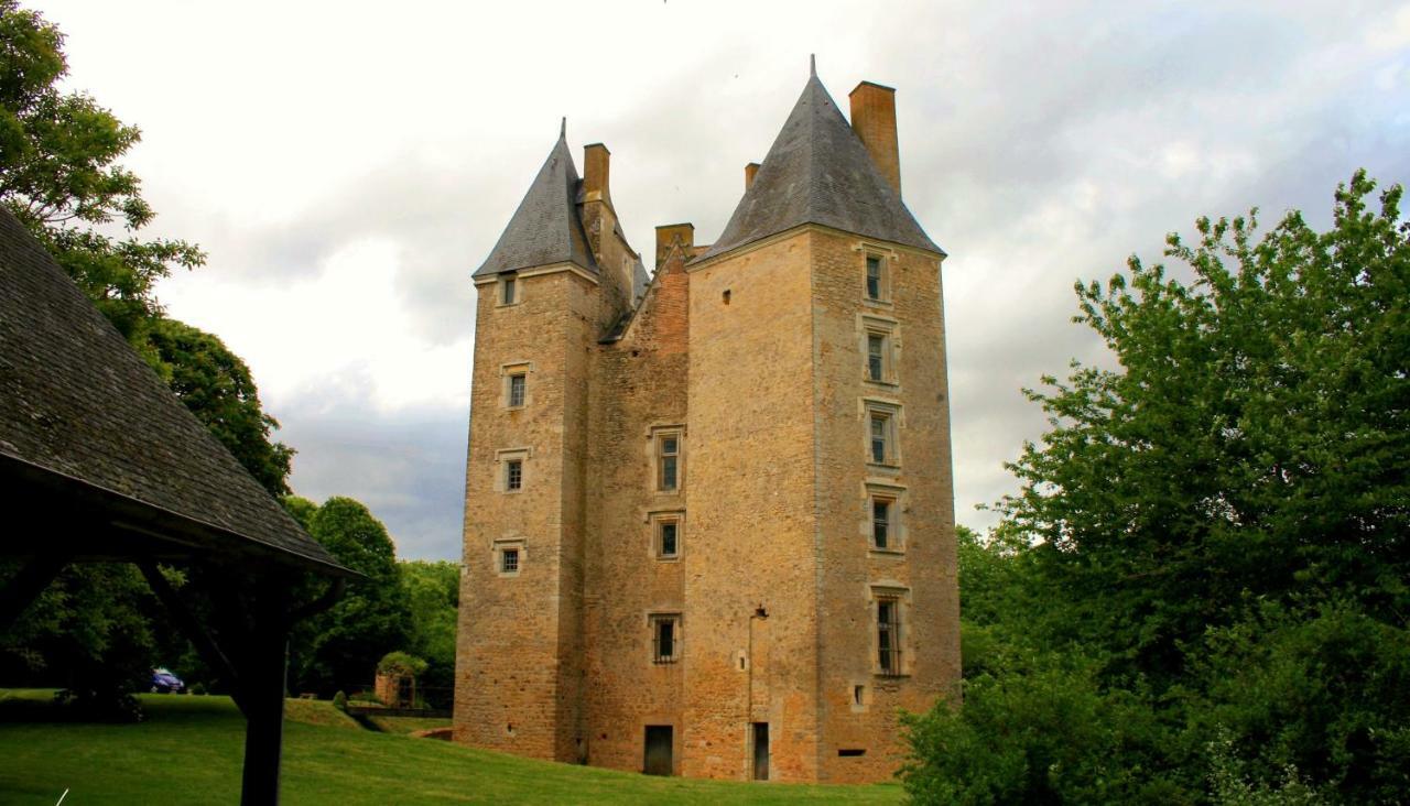 Logis De La Helberdiere Cossé-en-Champagne Kültér fotó